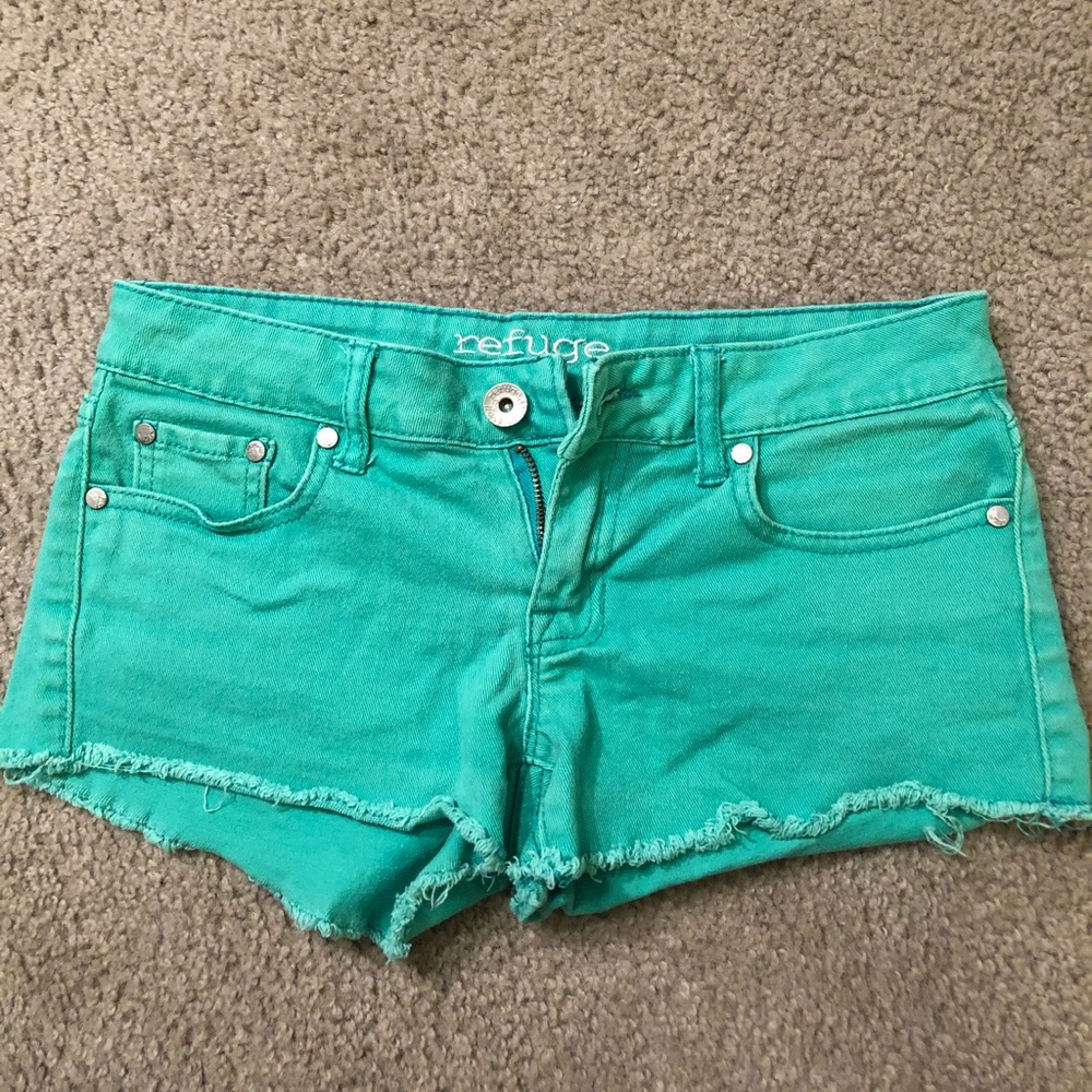 Refuge shorts